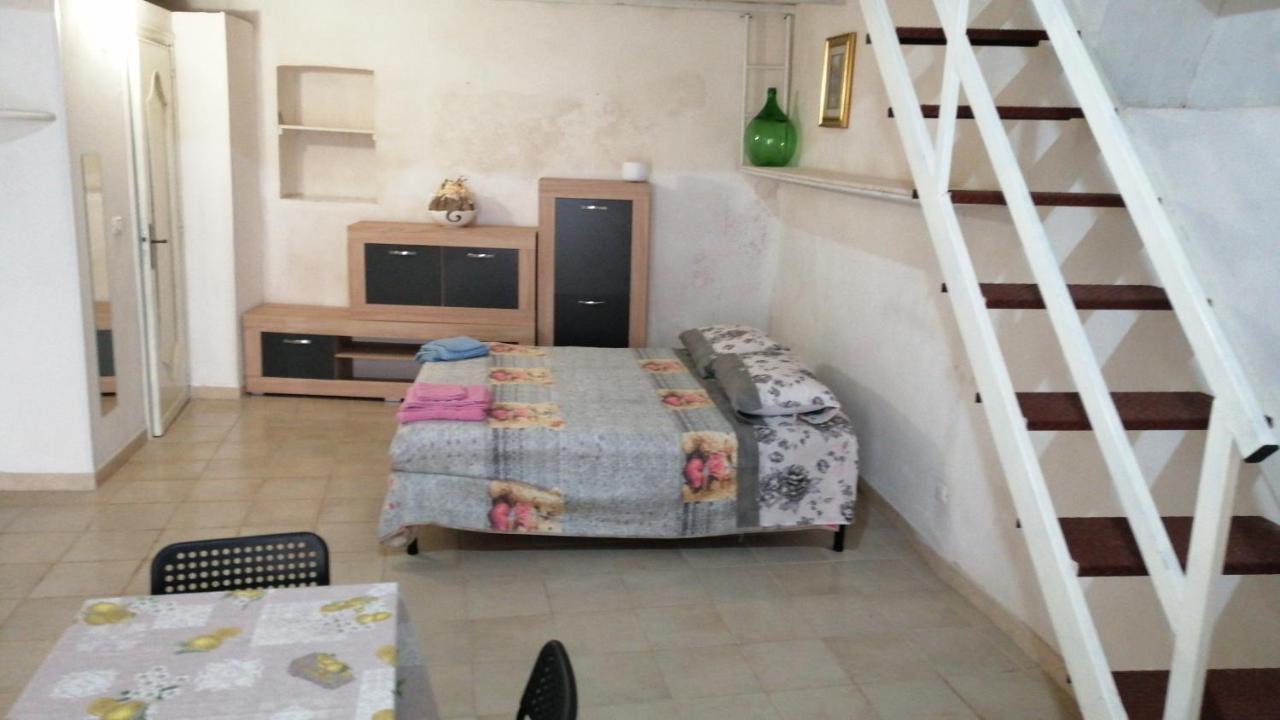 Casa Vacanze Battista 46 Grottaglie Kültér fotó